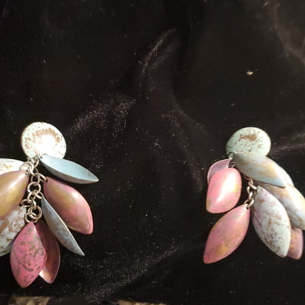 Earings